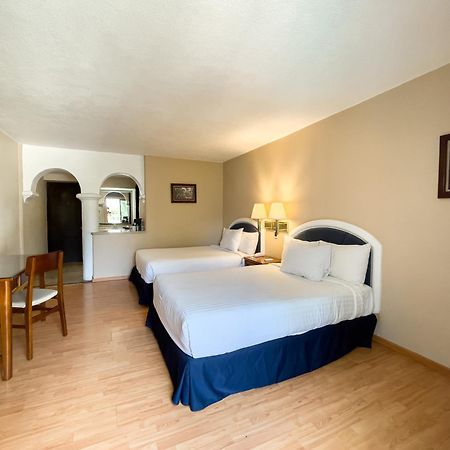 Hotel Gran Plaza & Convention Center Guanajuato Kültér fotó