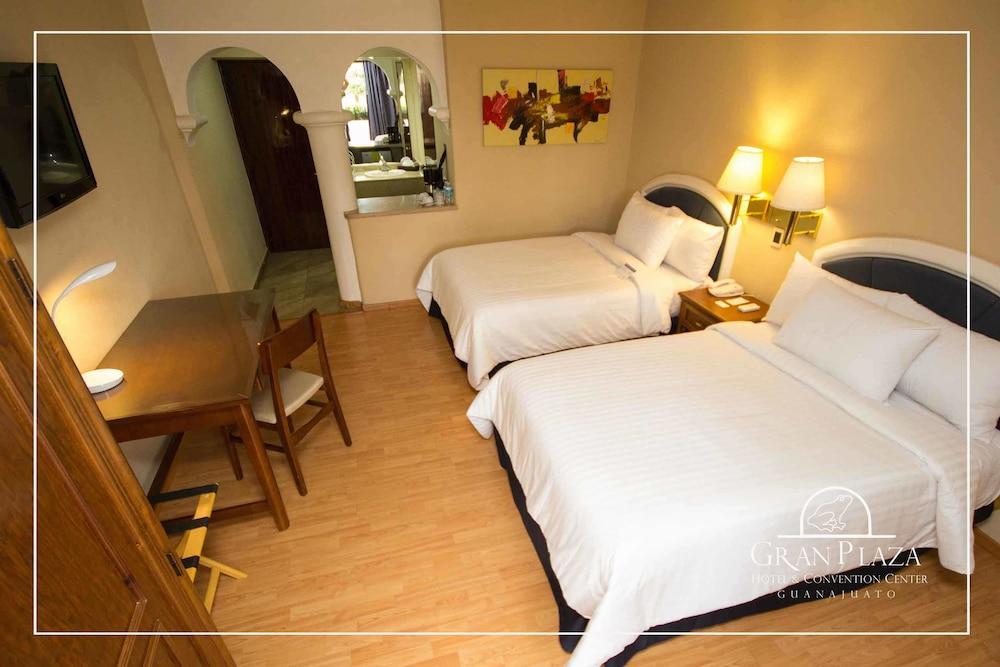 Hotel Gran Plaza & Convention Center Guanajuato Kültér fotó