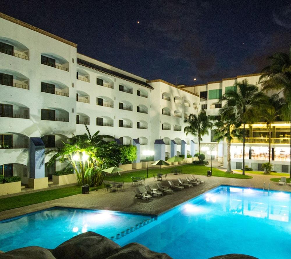 Hotel Gran Plaza & Convention Center Guanajuato Kültér fotó