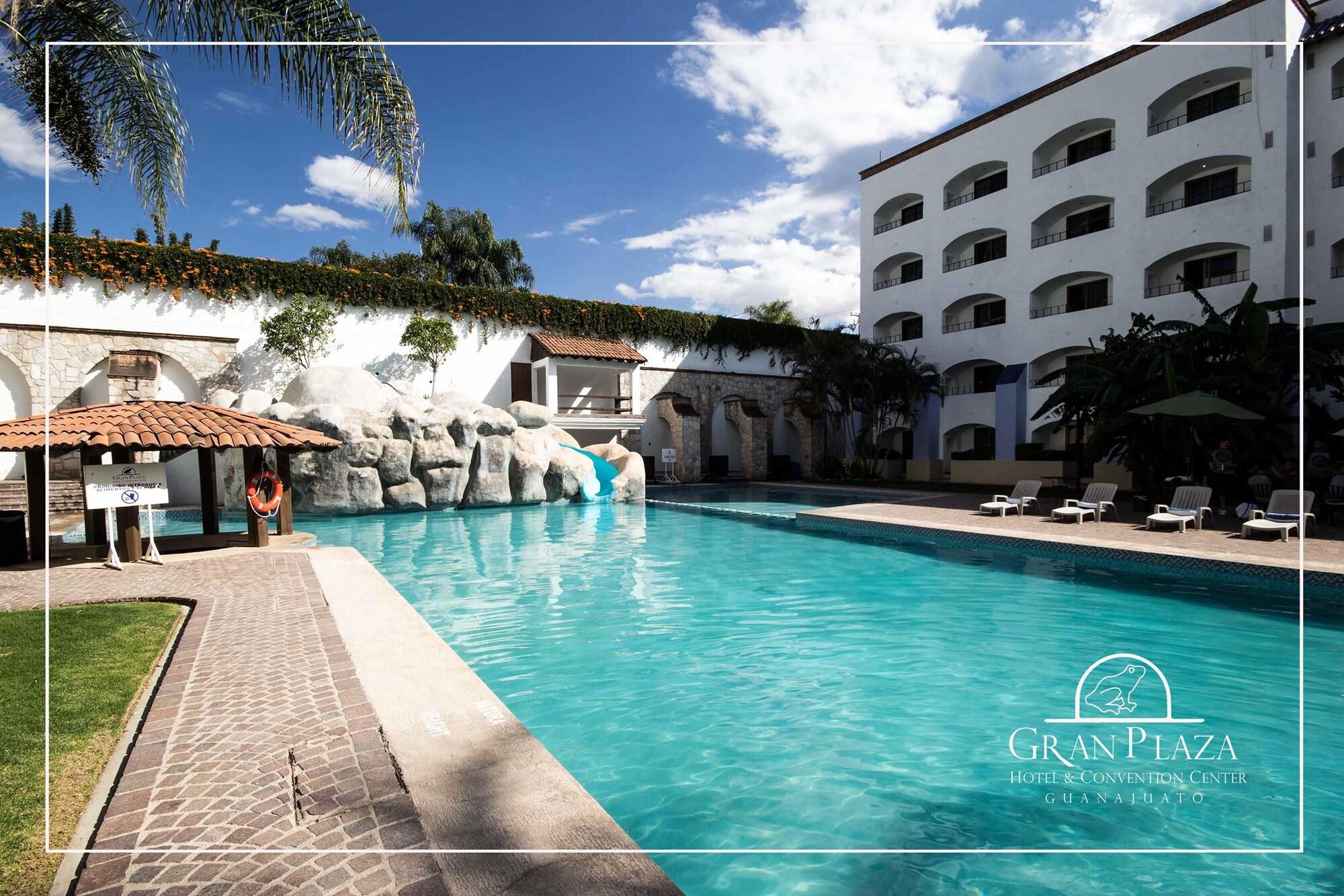 Hotel Gran Plaza & Convention Center Guanajuato Kültér fotó