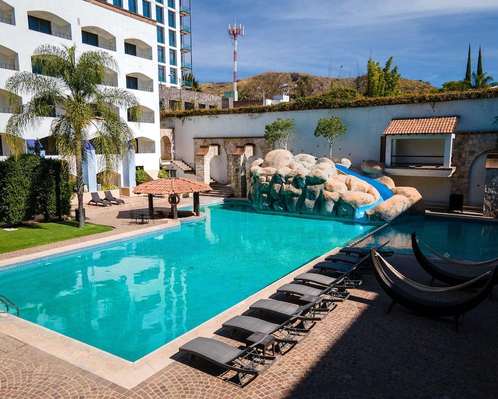 Hotel Gran Plaza & Convention Center Guanajuato Kültér fotó