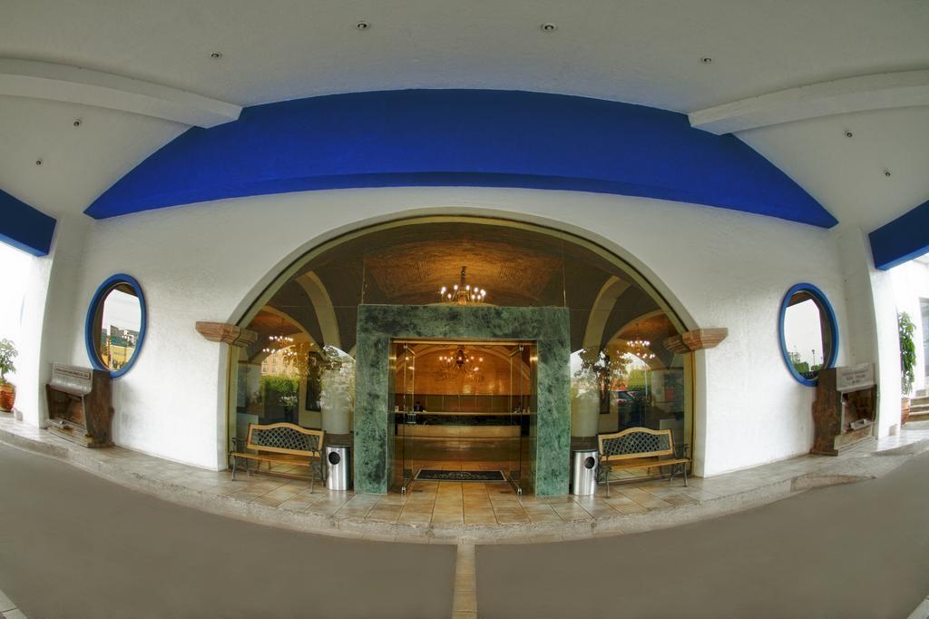 Hotel Gran Plaza & Convention Center Guanajuato Kültér fotó
