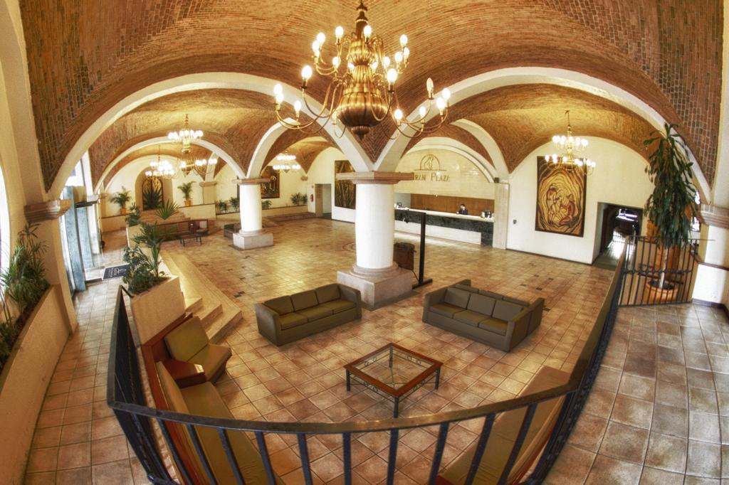 Hotel Gran Plaza & Convention Center Guanajuato Kültér fotó